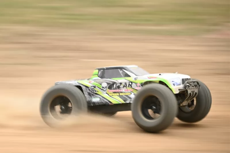 Camion RC électrique tout-terrain 4x4 à échelle 1/10, 2,4 GHz, à balais, haute vitesse, RTR #RH1071