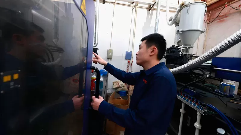 Plastiques & Métaux Dept. Team